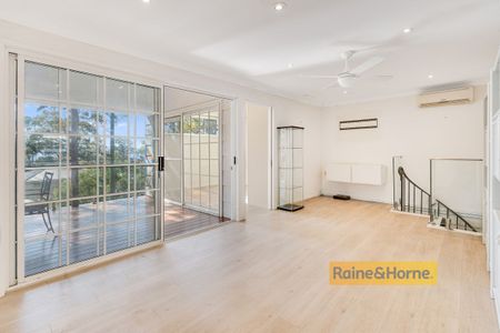UPSTAIRS HOME IN GREAT LOCATION! - Photo 2