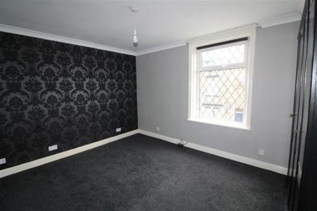 Oakroyd Mount, Pudsey, Leeds, LS28 7QH - Photo 3