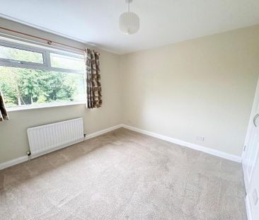 10 Belvoir Close, Belfast, BT8 7PL - Photo 4