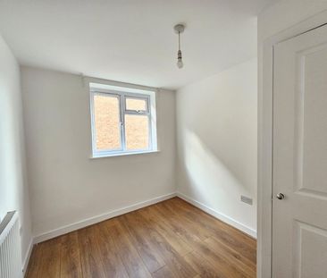 Winchester Road, Southampton - Photo 1