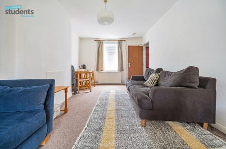 6 bedroom terraced house to rent - Photo 3