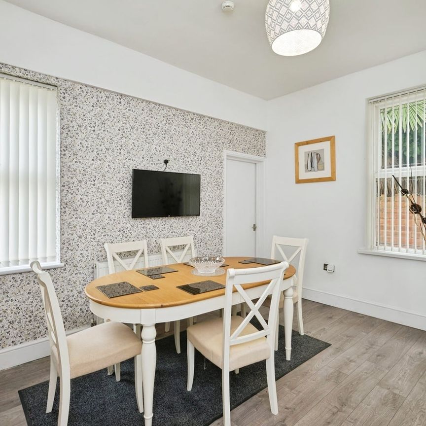 Room in a Shared House, Stamford Road, B20 - Photo 1
