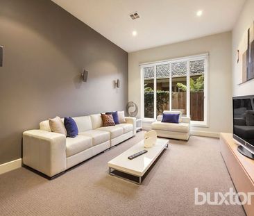 2/1 Dumaresq Street, Brighton East VIC 3187 - House For Rent | Domain - Photo 1