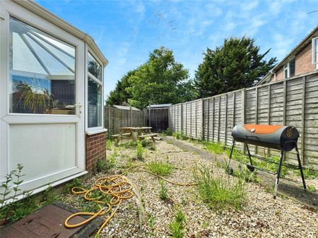 1 bedroom terraced house to rent - Photo 5