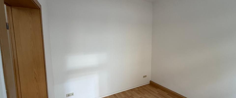 Wunderschöne 2-EG-Raum-Wohnung mit Balkon und EBK - Photo 1