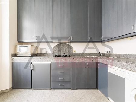 Pronájem bytu 2+1 73 m2 - Fotografie 5