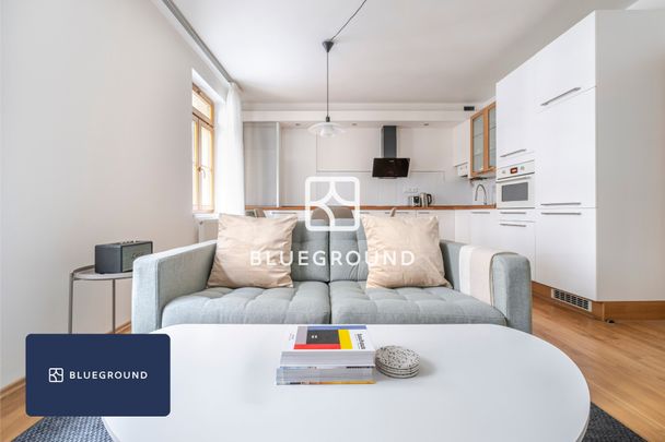 Apartment for rent, 3+kk - 2 bedrooms, 65m - Photo 1