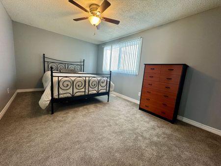 For Lease - 557 Dorchester Drive, Oshawa, Ontario - Photo 5