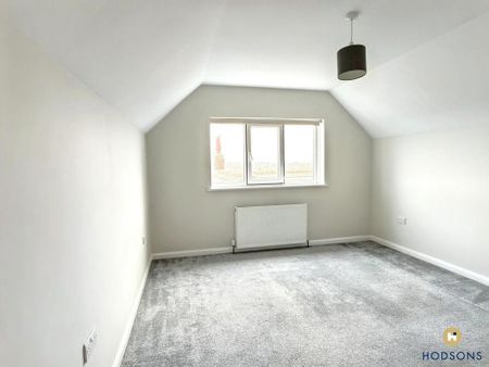 3 bedroom detached bungalow to rent - Photo 3