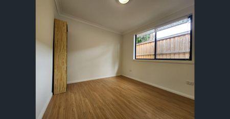 Spacious 2 bedroom granny flat with separate entrance - Photo 3