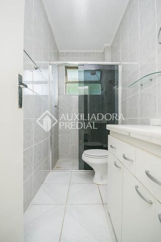 Apartamento com 1 quarto e 41m² para alugar em Menino Deus, Porto Alegre. - Photo 4