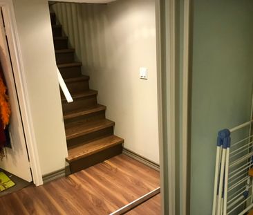 For Lease - 178 Coleman Avenue Unit# Front unit with basement, Toro... - Photo 2