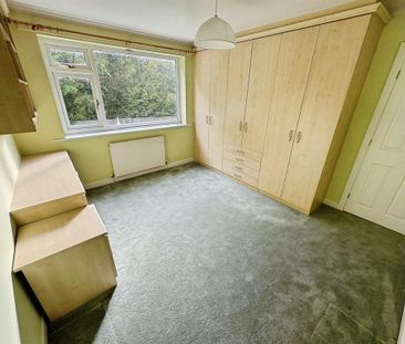 4 bedroom detached house to rent - Photo 6