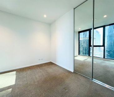 3805/618 Lonsdale Street - Photo 3