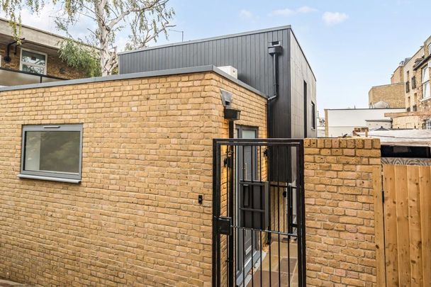 1 bedroom townhouse to rent - Photo 1