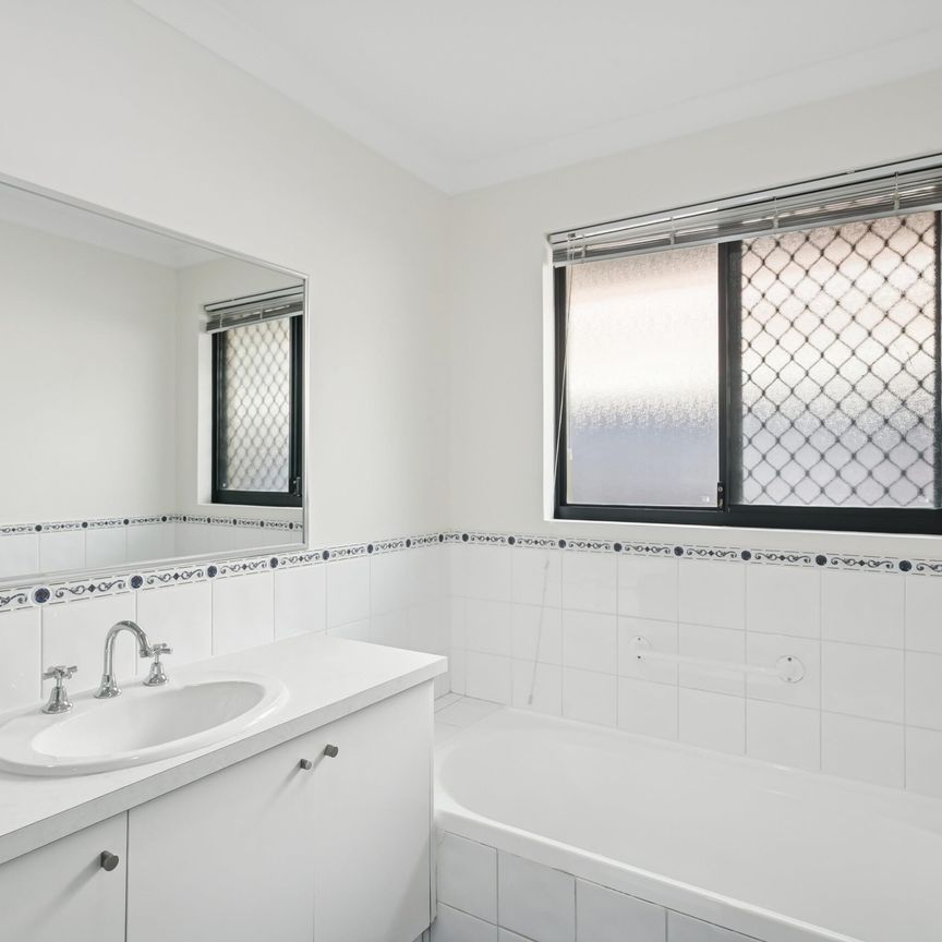 45 Bridgewater Crescent - Photo 1