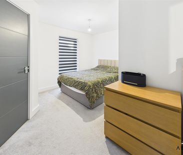 Friesian Way, Bramshall, Uttoxeter ST14 5FJ - Photo 6