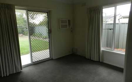 Neat & Tidy Home in South Shepparton! - Photo 2