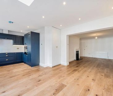 3 bedroom maisonette to rent - Photo 6