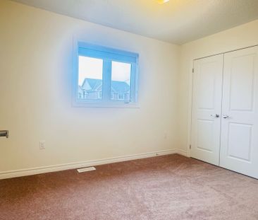 For Lease - 2506 Athena Path, Pickering, Ontario - Photo 4