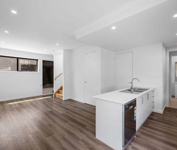 2-Bedroom Delight in the Heart of Heathmont - Photo 1