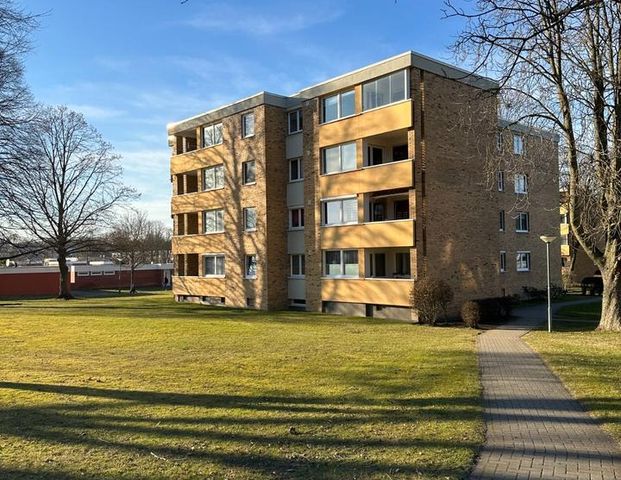 Möblierte 2-Zimmer-Wohnung mit Balkon – 57 qm – ab sofort! - Foto 1