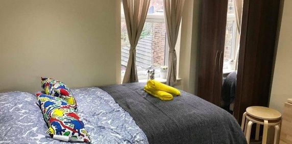 Studio to rent - Photo 2