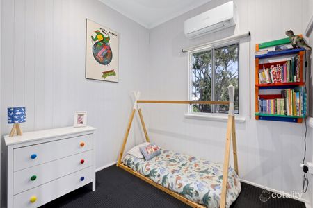 13 Ready Street, South Mackay QLD 4740 - House For Rent | Domain - Photo 4