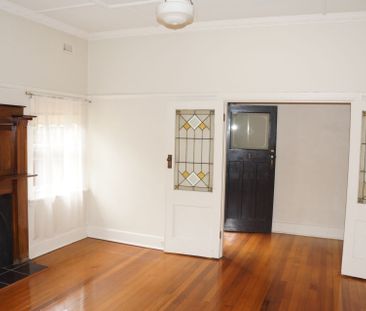 463 Tooronga Road, Hawthorn East, VIC 3123 - Photo 1