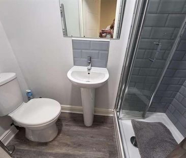 Woodborough Road, Nottingham, NG3 - Photo 2