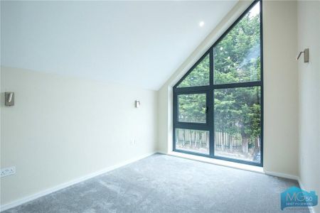 3 bedroom detached house to rent - Photo 3