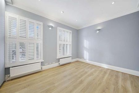 First Avenue, Queens Park Estate, London, W10 - Photo 4