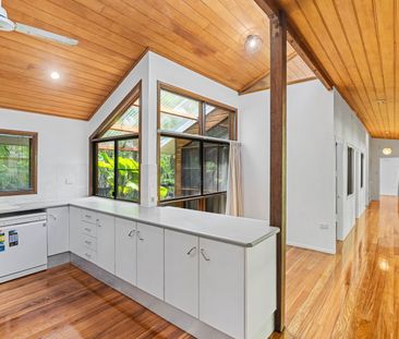 21 Kewarra Street, Kewarra Beach QLD 4879 - House For Rent | Domain - Photo 6