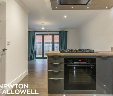 3 bedroom semi-detached house to rent - Photo 1