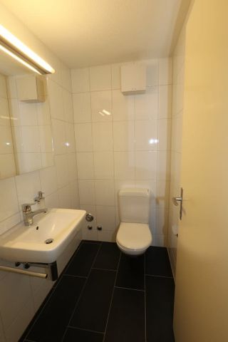 2.5 Zimmer, 63 m², 5. Stock - Photo 2