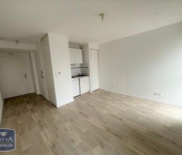 Location Appartement 1 pièce 25m² NANTES 44000 - Photo 2