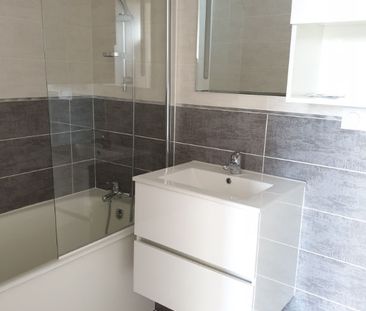 A LOUER Appartement 2 pièces 49.36 m2 50000 Saint-lo - Photo 4