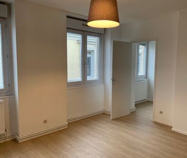 : Appartement 95.0 m² à ST ETIENNE - Photo 1