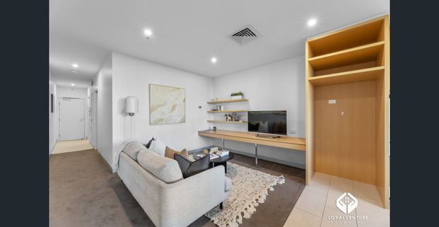 Light-Filled City Living with River Views - Photo 1