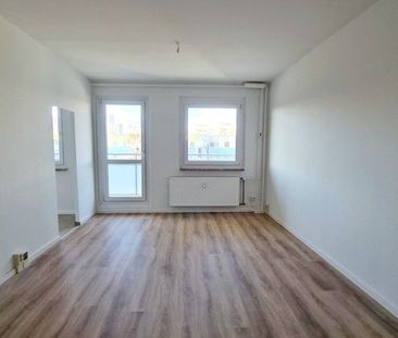 Sanierte Familienwohnung mit Balkon und Aufzug wartet auf Sie! - Foto 6