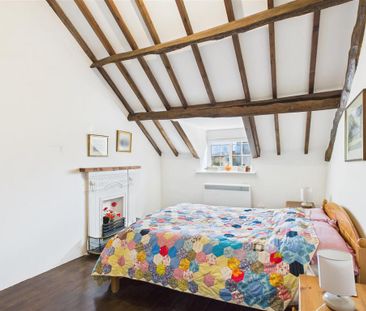 1 bedroom house to rent - Photo 2