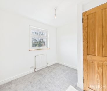 3 bedroom Mid Terraced House - Heayfield, Welwyn Garden City - Photo 1