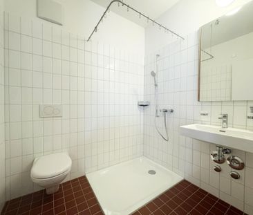 Moderne 3.5-Zimmer-Wohnung mit Waschturm und Liftzugang - Foto 6