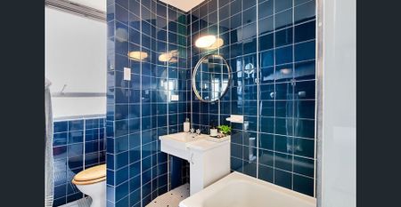 Spacious 1-Bedroom Apartment with Panoramic Views - Photo 4