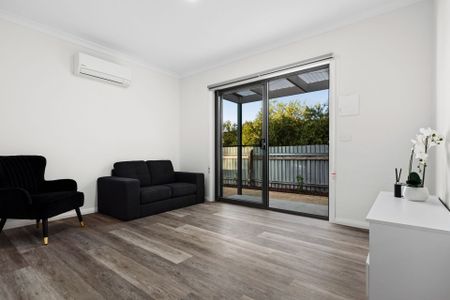 1/8 Martin Street, Wodonga - Photo 3