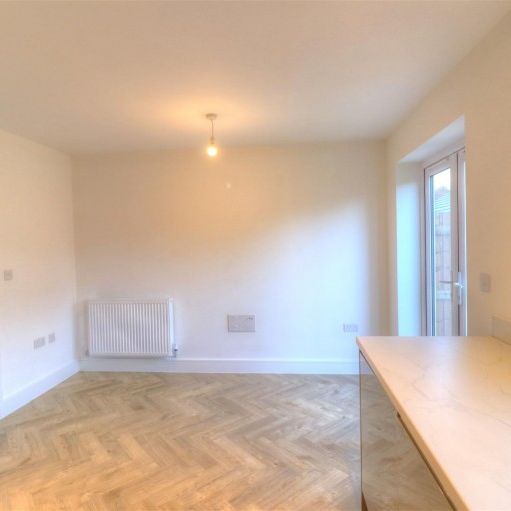 3 BED Semi-detached house To rent - Photo 1