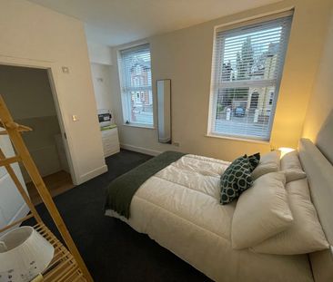 2 Bed Flat, Liverpool, L17 - Photo 1