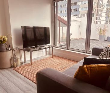 2 bedroom penthouse to rent - Photo 2