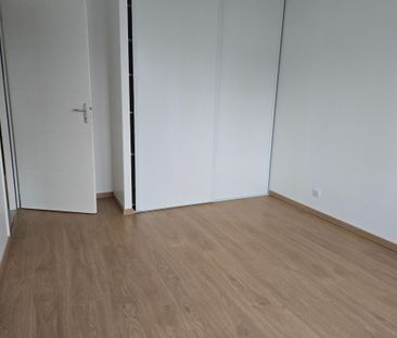 Location Maison 4 pièces 94m² GUJAN MESTRAS 33470 - Photo 1