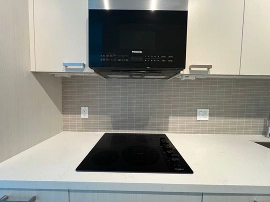 For Lease - 20 Soudan Avenue Unit# 2401, Toronto, Ontario - Photo 1